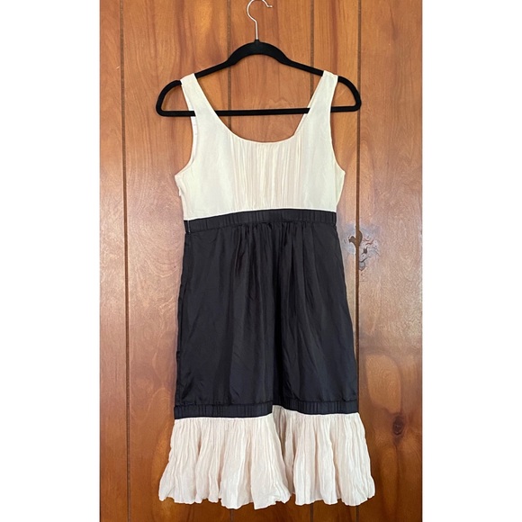 EUC Unique Anthropologie dress - Picture 2 of 4